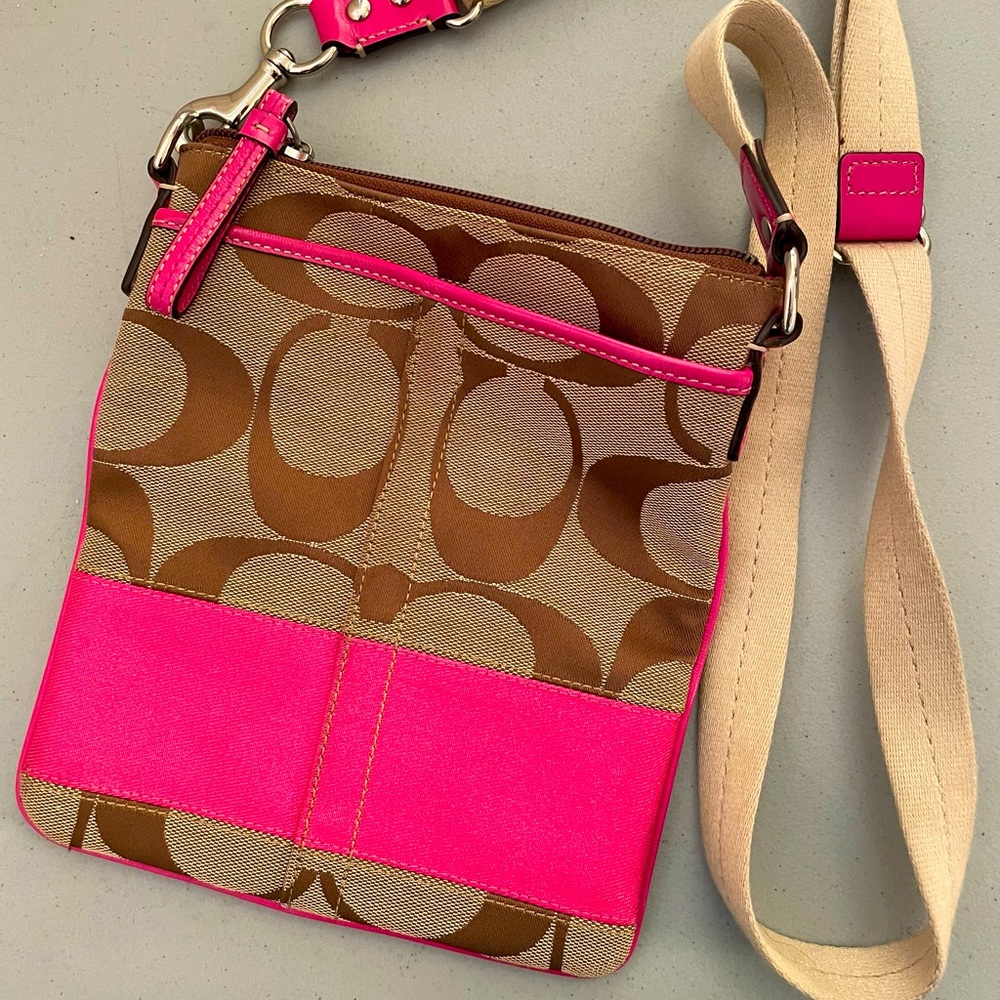 Coach Crossbody Purse - Great Condition!